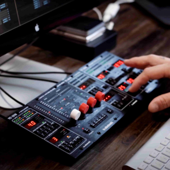 Efectos y procesadores de seal MASTER X HD-DT TC Electronic